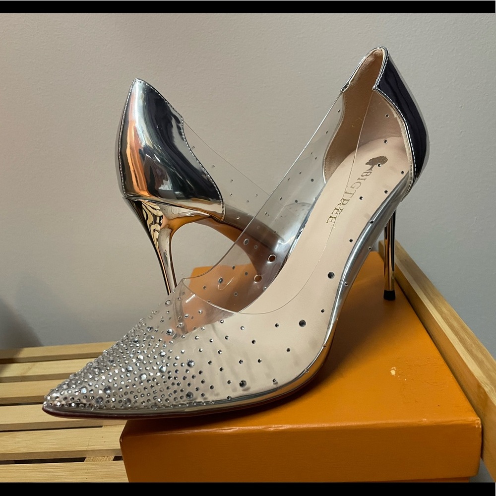 Cinderella clear heels - Picture 2 of 11